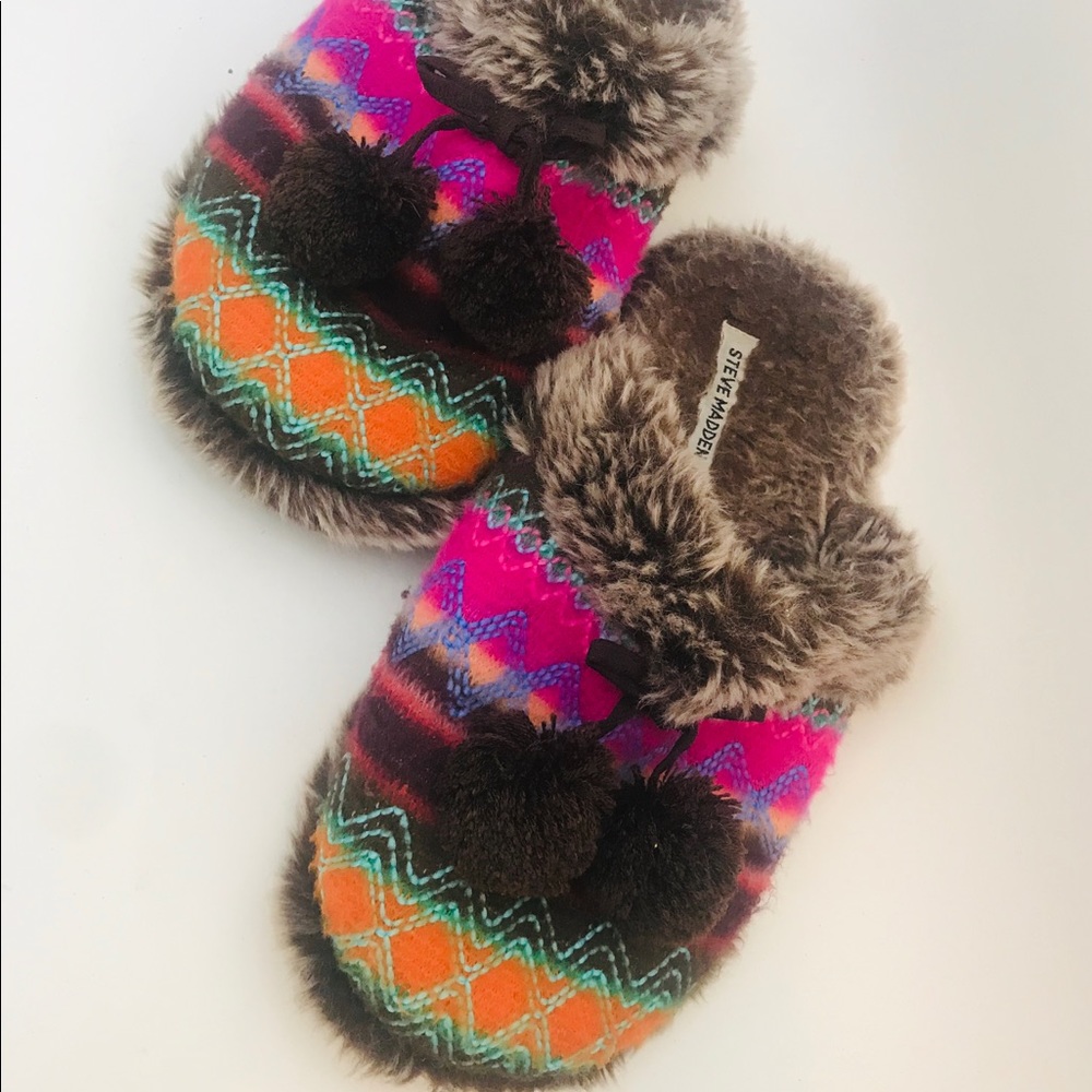 Vibrant house slippers